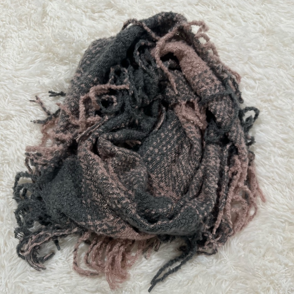 Maurices Scarf